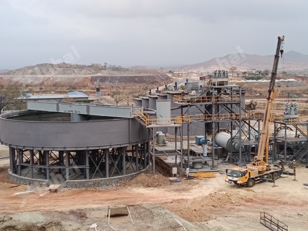 利用地形巧建选厂 利用地形巧建选厂