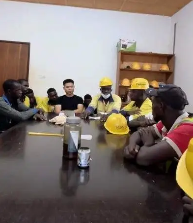 几内亚金矿运营负责人罗云日 几内亚金矿运营负责人罗云日